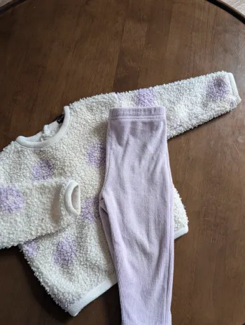 Ensemble pull et legging chaud