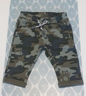 Pantalon C&A - 6M