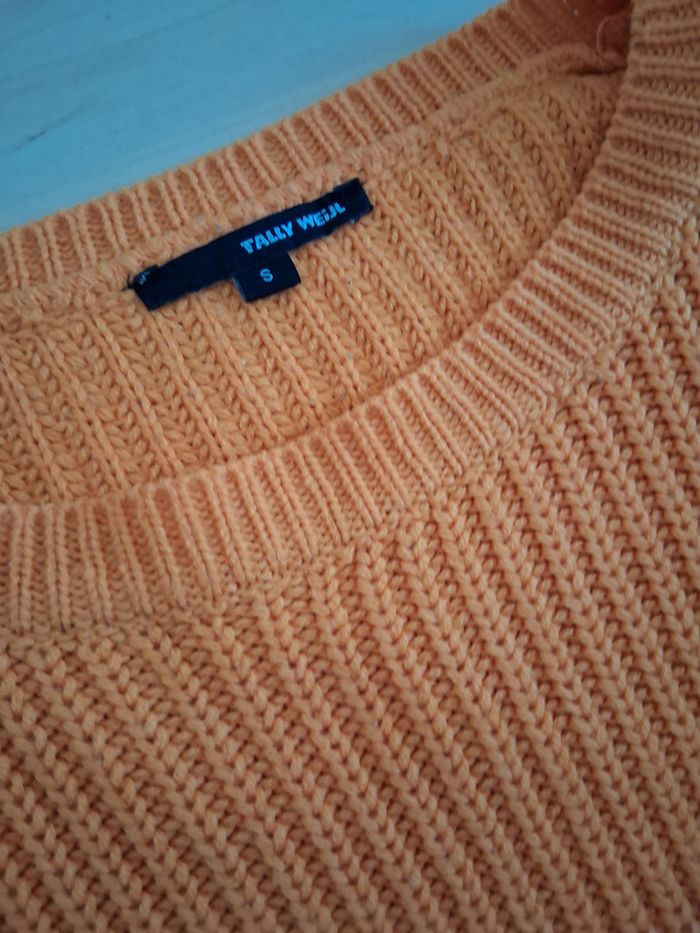 Pull orange - photo numéro 4