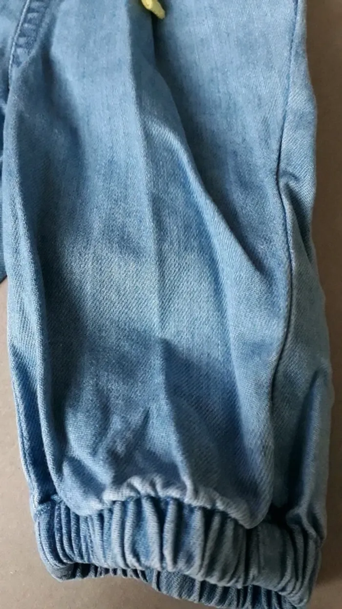 Jeans (léger) 3 Mois - photo numéro 5