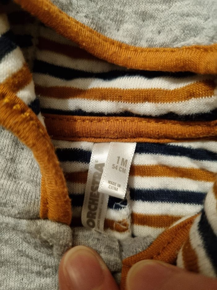 Combinaison 1 mois - photo numéro 3