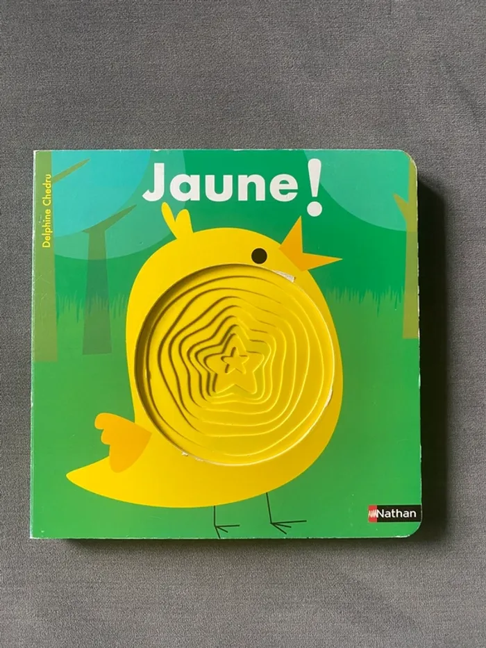Drôles de trous jaune Nathan
