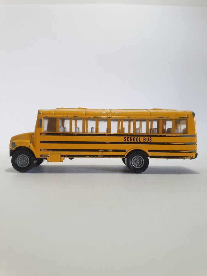 Siku School Bus US 🇩🇪 8,5 cm – Made in Germany – Bon état - photo numéro 8
