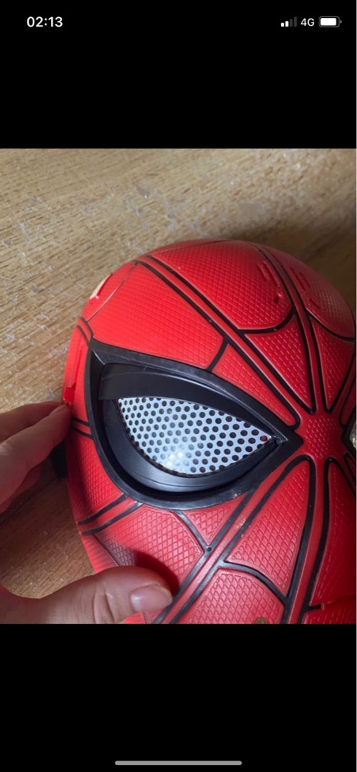 Casque spider man électronique - photo numéro 3
