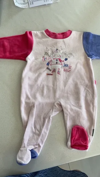 Pyjama taille 6 mois