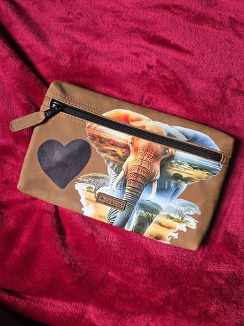 Pochette avant Cabaïa éléphant savane