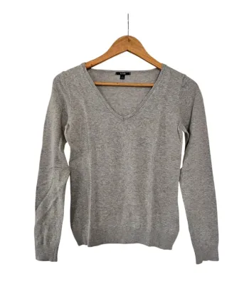 Pull fin col V Kiabi taille S / 36
