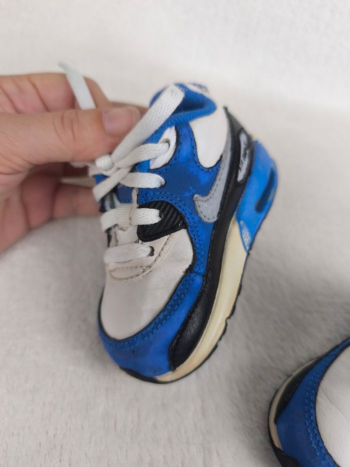Basket Air Max Nike Garçon pointure 19,5 - photo numéro 9