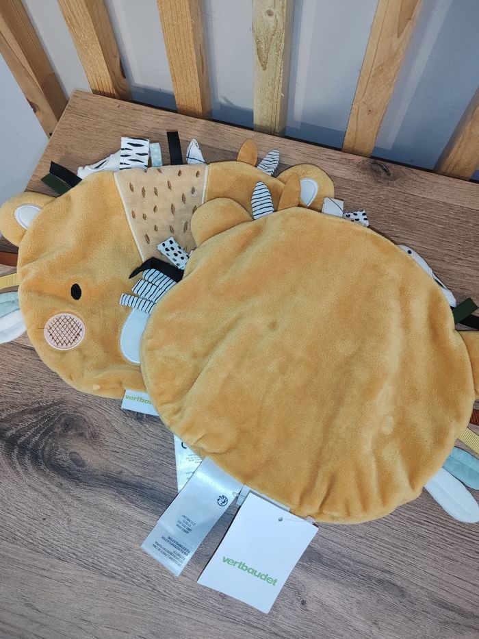 2 tête de lion VERTBAUDET Tanzanie - photo numéro 3