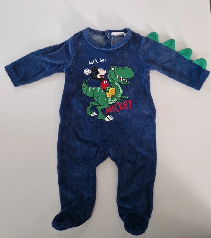 Pyjama bébé 1 mois