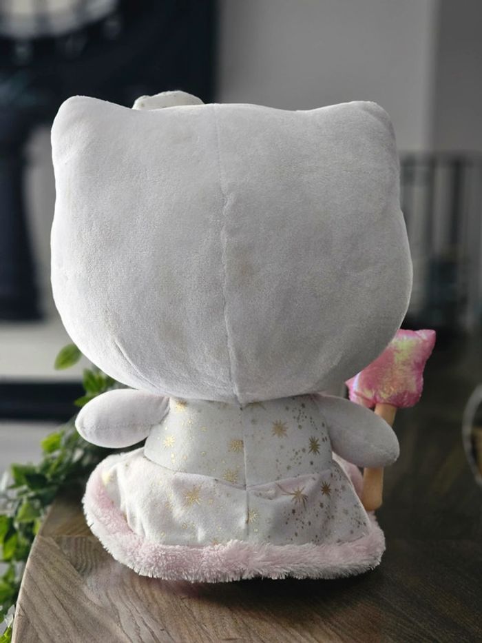 Peluche Hello Kitty - photo numéro 2