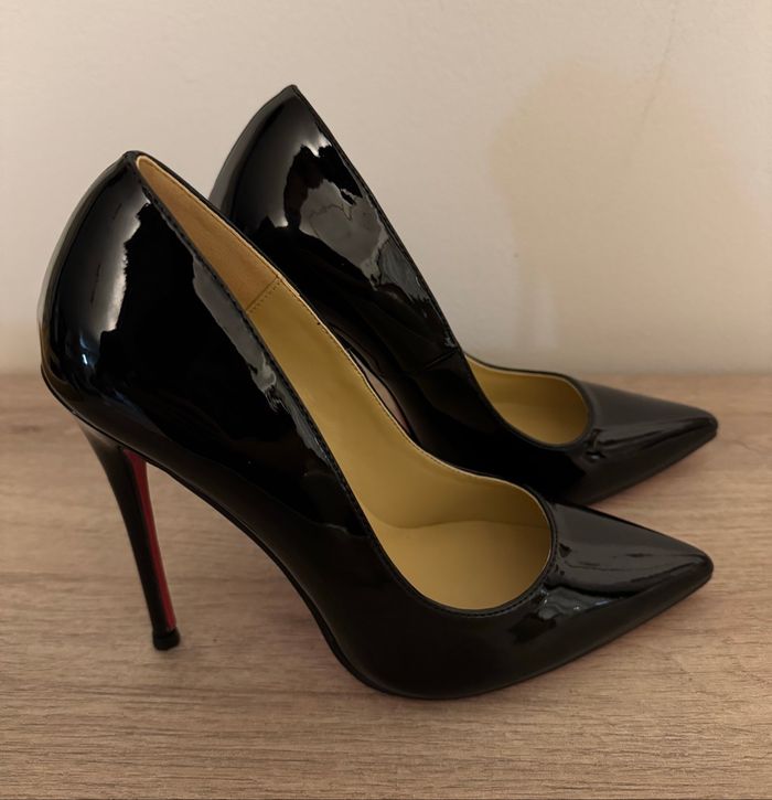 Escarpin Louboutin Pigalle 120 patent black T39 - photo numéro 6