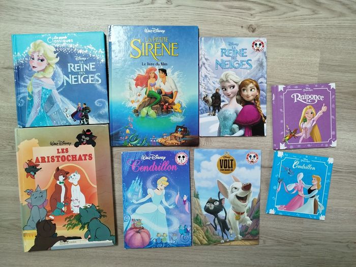 Lot livres Disney - photo numéro 2