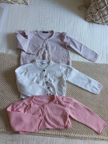 Lot gilets fille 24 mois
