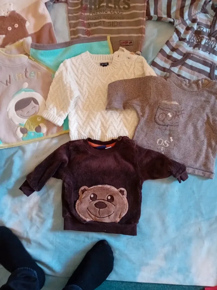 Lot de pulls chauds 6 mois - photo numéro 4