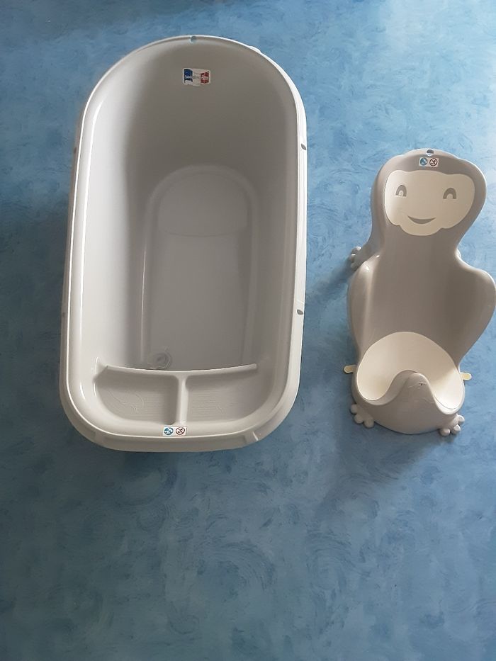 Baignoire  + siège de bain