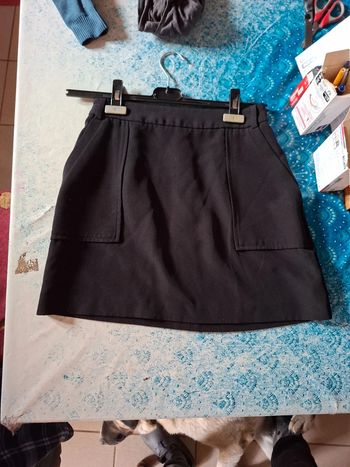 Jupe taille 10 XS new look