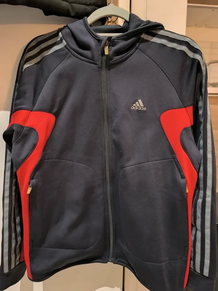Veste adidas taille 12 ans