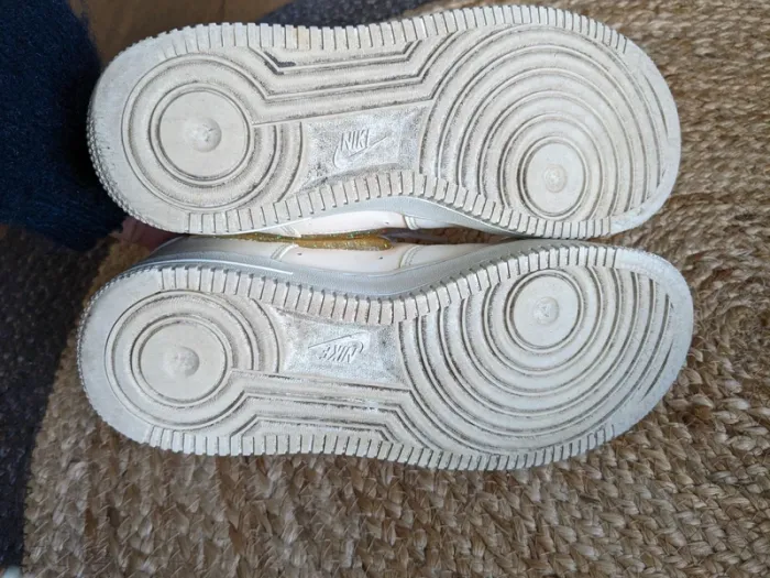 Nike air doré pailleté - photo numéro 5