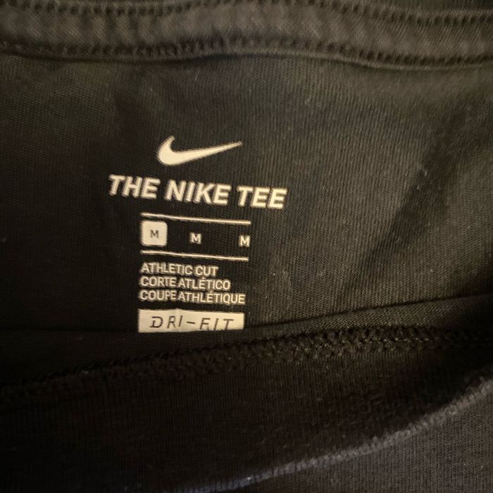 T-shirt nike femme - photo numéro 3