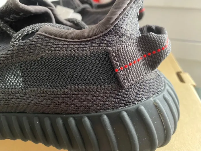 Adidas Yeezy boost 350 v2 black - photo numéro 7