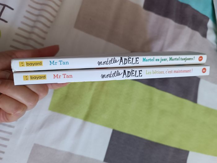 2 livres de poche Mortelle Adèle - photo numéro 4