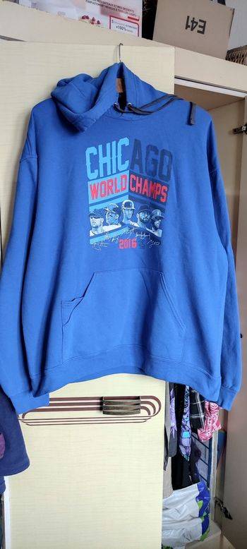 Sweat capuche baseball Chicago avec signatures