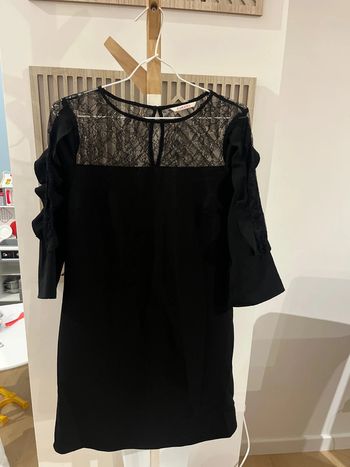 Robe noir