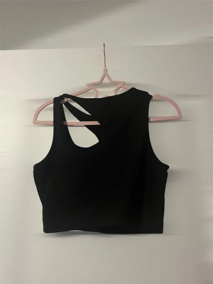 top haut noir shein - photo numéro 3
