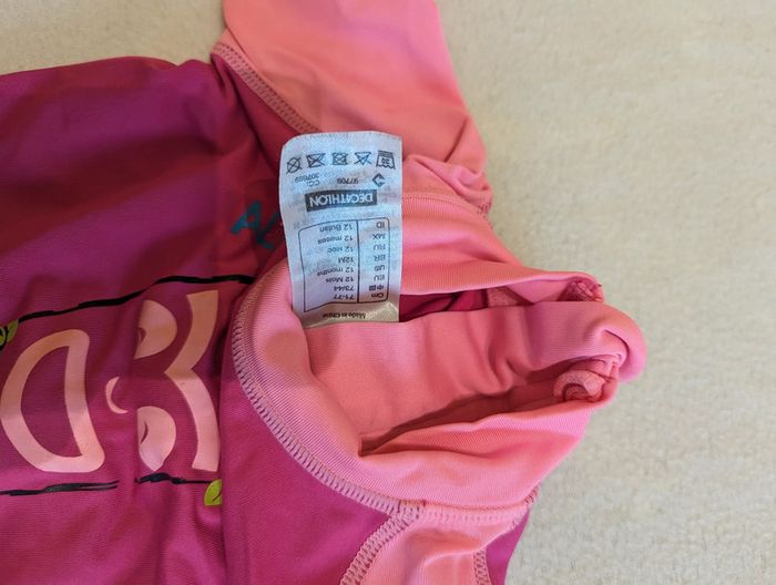 Combinaison de bain Decathlon 12 mois - photo numéro 2