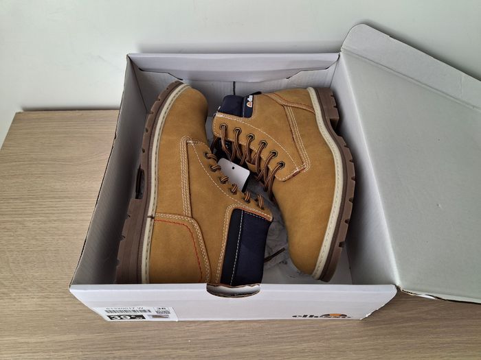 Bottines Ellesse 36 - photo numéro 2