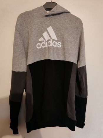 Pull Adidas et pull ellesse taille 13-14 ans