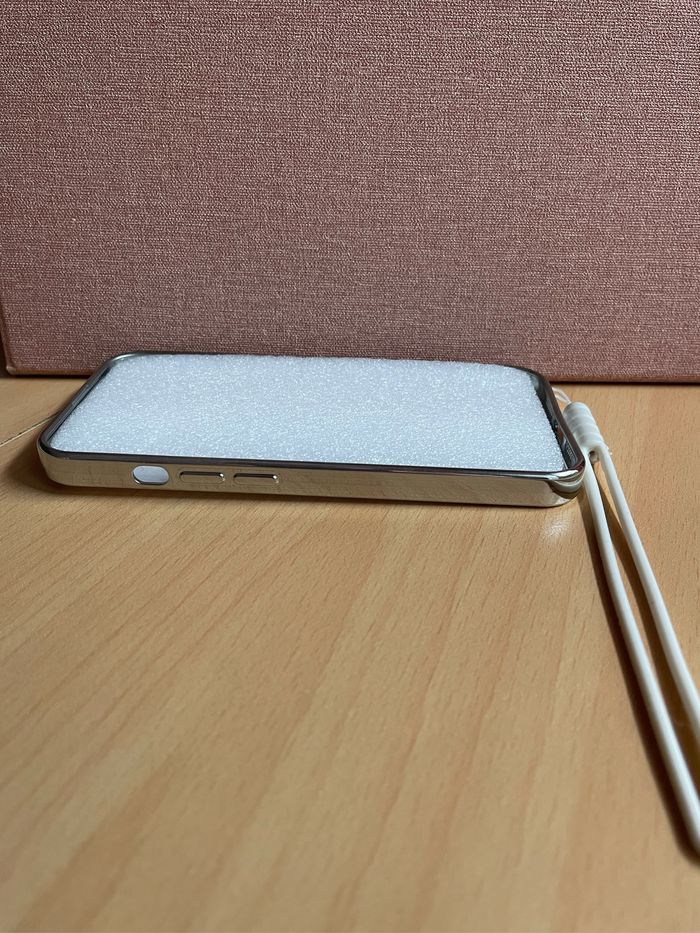 Coque IPhone 14 - photo numéro 4