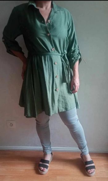 Chemise longue kaki neuve