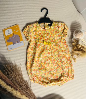 Barboteuse fleurie Sergent Major 9 mois jaune/orange été bébé