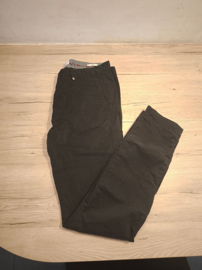 Pantalon skinny taille 42