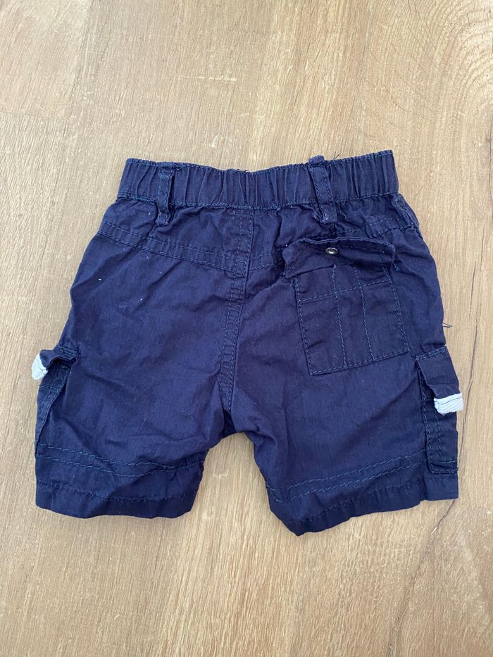 Short 6 mois - photo numéro 2