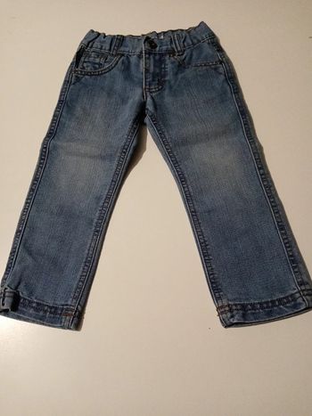 Jean's bleu T 2 ans