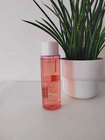 25 € Clarins Lotion Tonique Apaisante – 200 ml 🌸