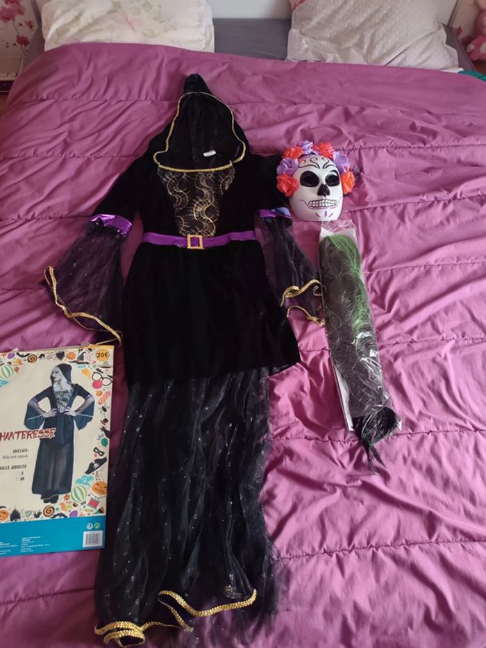 Déguisement taille M+ masque