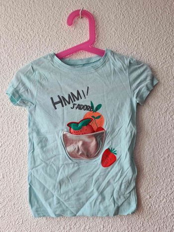 tee-shirt bleu claire fraise Gemo
