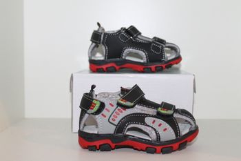 belle petite sandales noire rouge 24