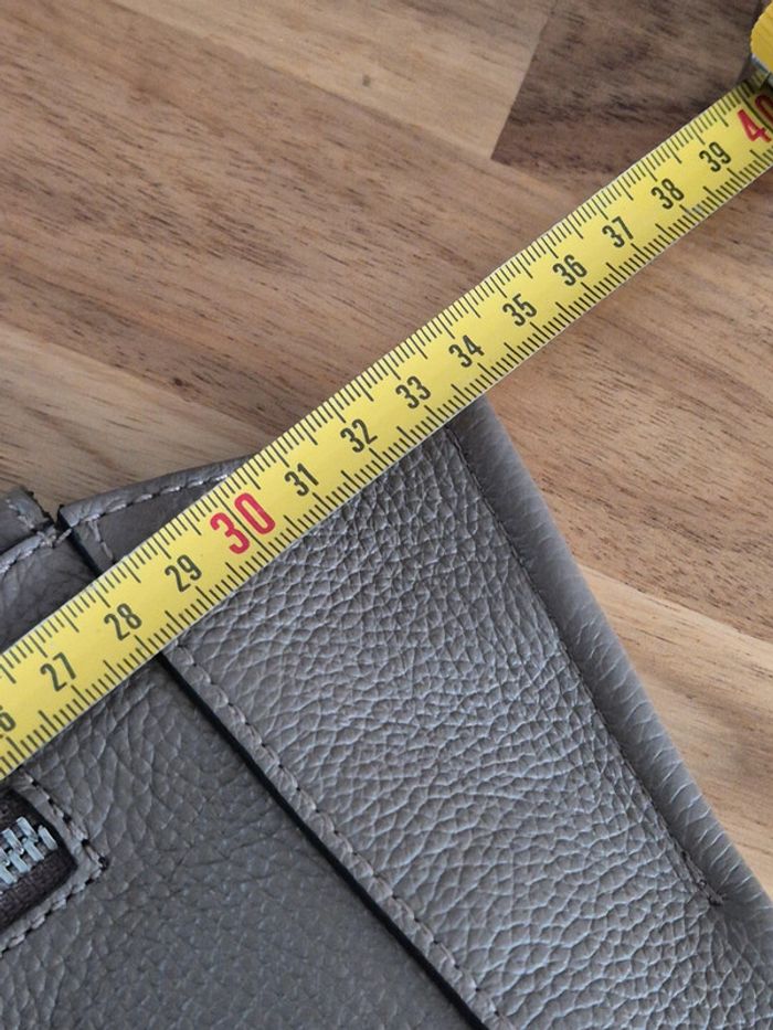 Sac bandoulière Boss en cuir en parfait état - photo numéro 6