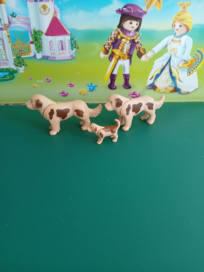 Playmobil famille chiens - photo numéro 2
