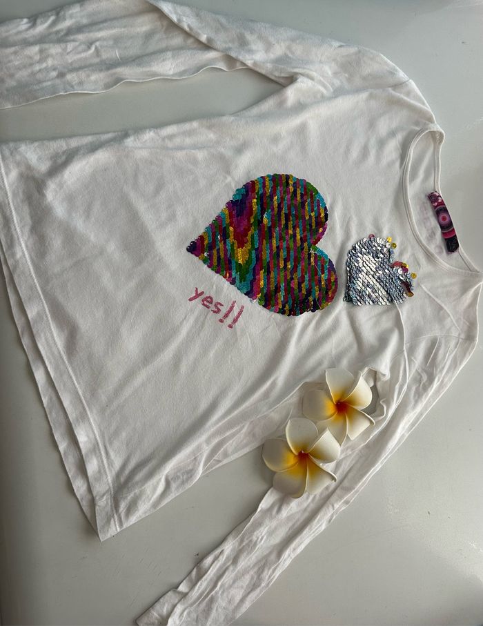 T-shirt Desigual taille 9/10 ans - photo numéro 2