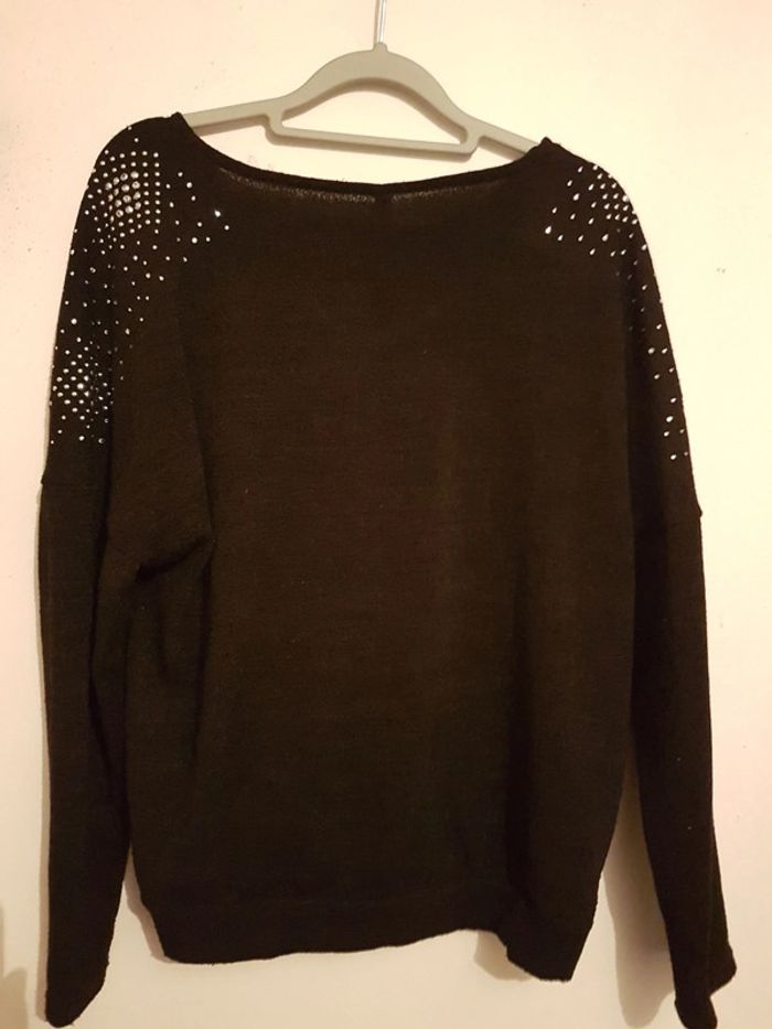 Pull noir strassées et clouté noir intermarché - photo numéro 2