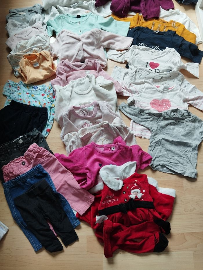 Lot vêtements fille 3 mois - photo numéro 2