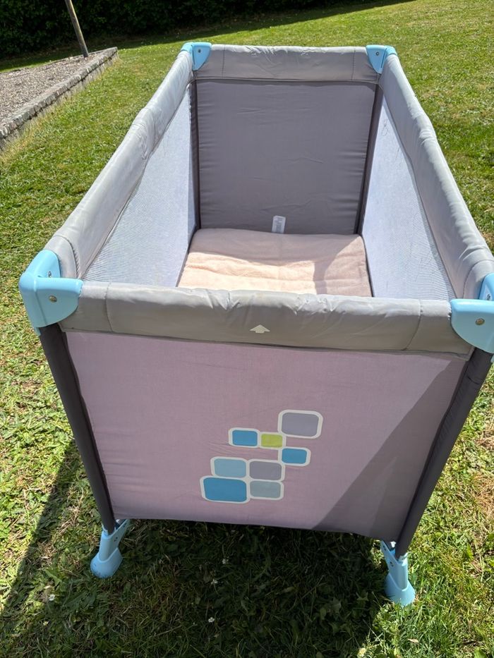 Lit parapluie - photo numéro 5