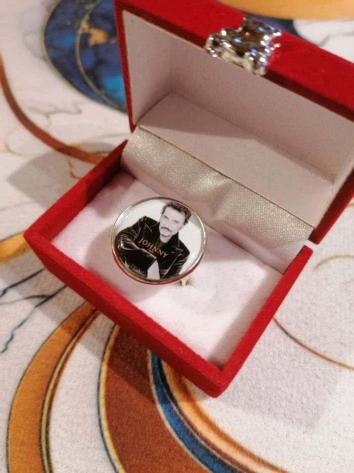 Bague Johnny Hallyday - photo numéro 2