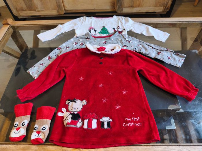 Lot vêtements de Noël 18/24 mois